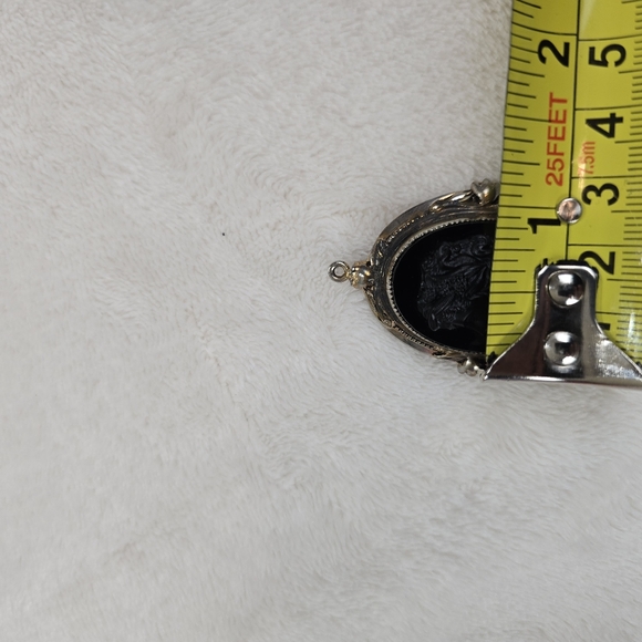 Antique Cameo Locket Necklace - Picture 6 of 7